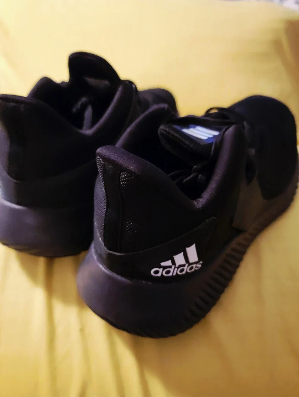 Adidas AlphaBounce! - Picture 2 of 8